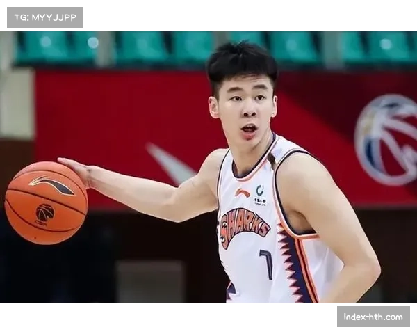 南京天之蓝郭昊文23分4抢断,攻防两端贡献稳定输出 南京天之蓝郭昊文23分4抢断,攻防两端贡献稳定输出